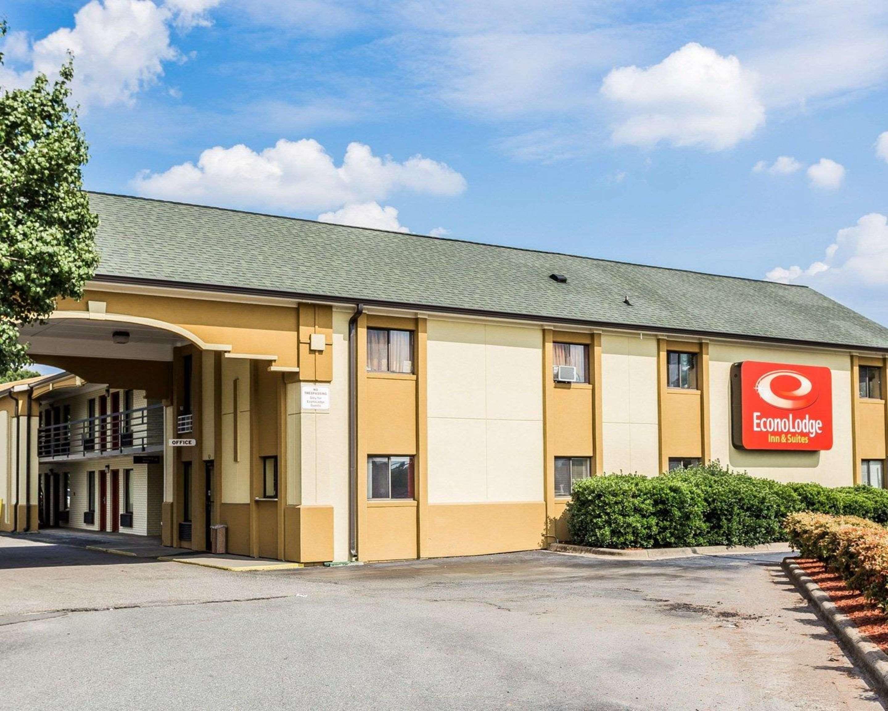 Econo Lodge Inn & Suites Matthews - Charlotte Exterior photo